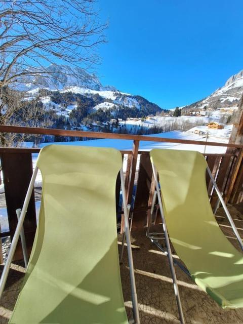 La Coufa, Spacieux Duplex En Chalet, Terrasse, Jardin, Vues Montagnes La Giettaz Eksteriør billede